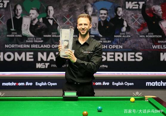 许多专家表 许多专家表