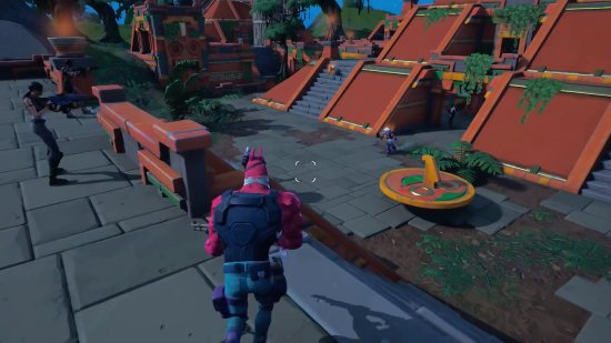 俱乐部中扮 俱乐部中扮