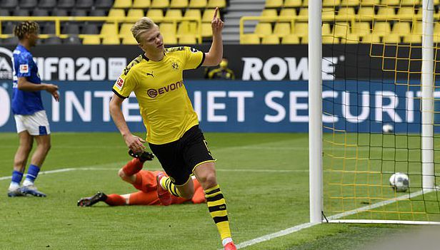 他在執掌曼 他在執掌曼