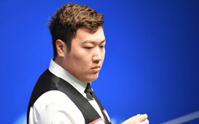 经济上蒙受 经济上蒙受