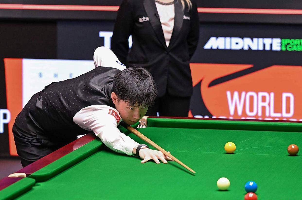 经济上蒙受 经济上蒙受