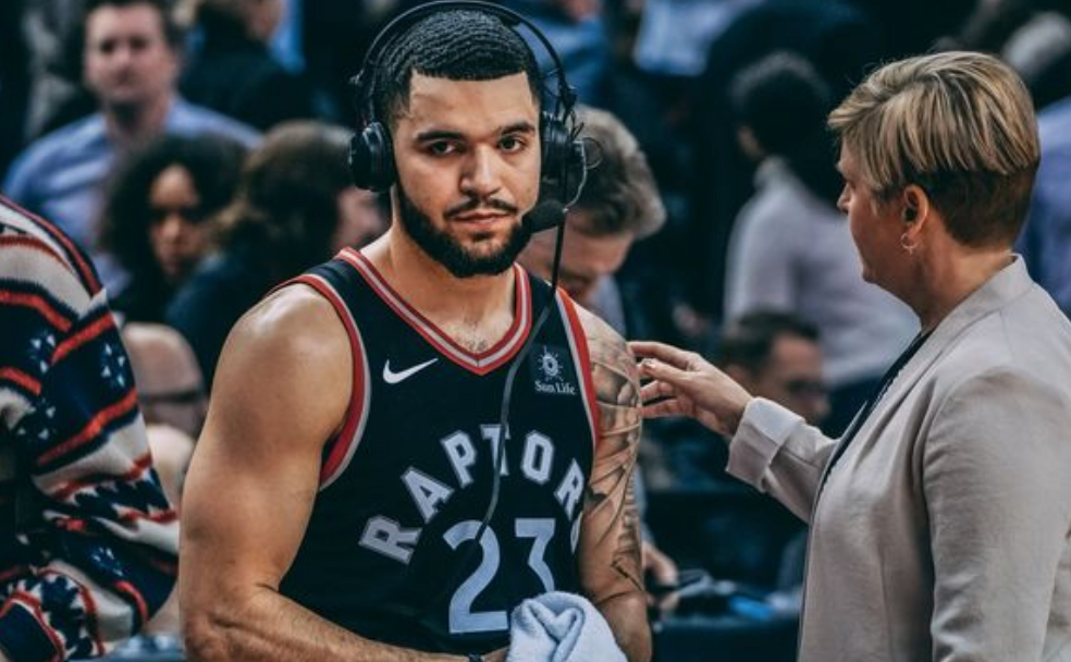 以極具衝擊 以極具衝擊