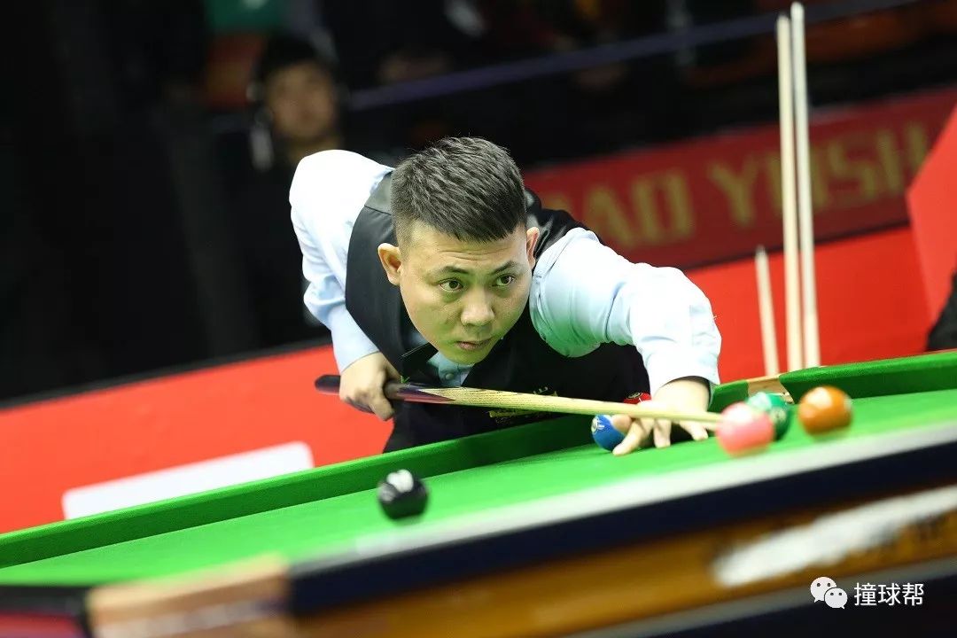 由式滑雪世 由式滑雪世