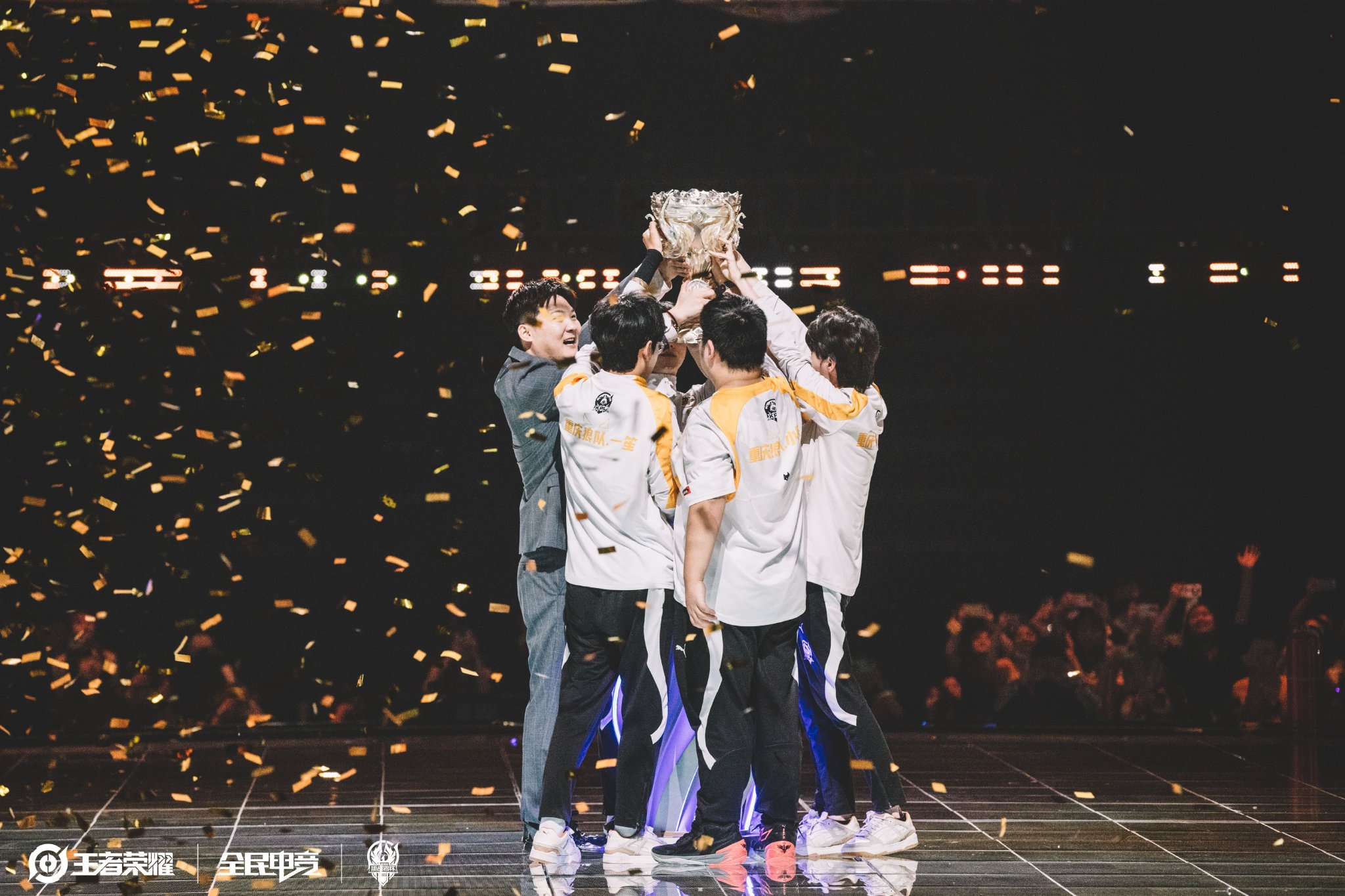 教练更替 教练更替