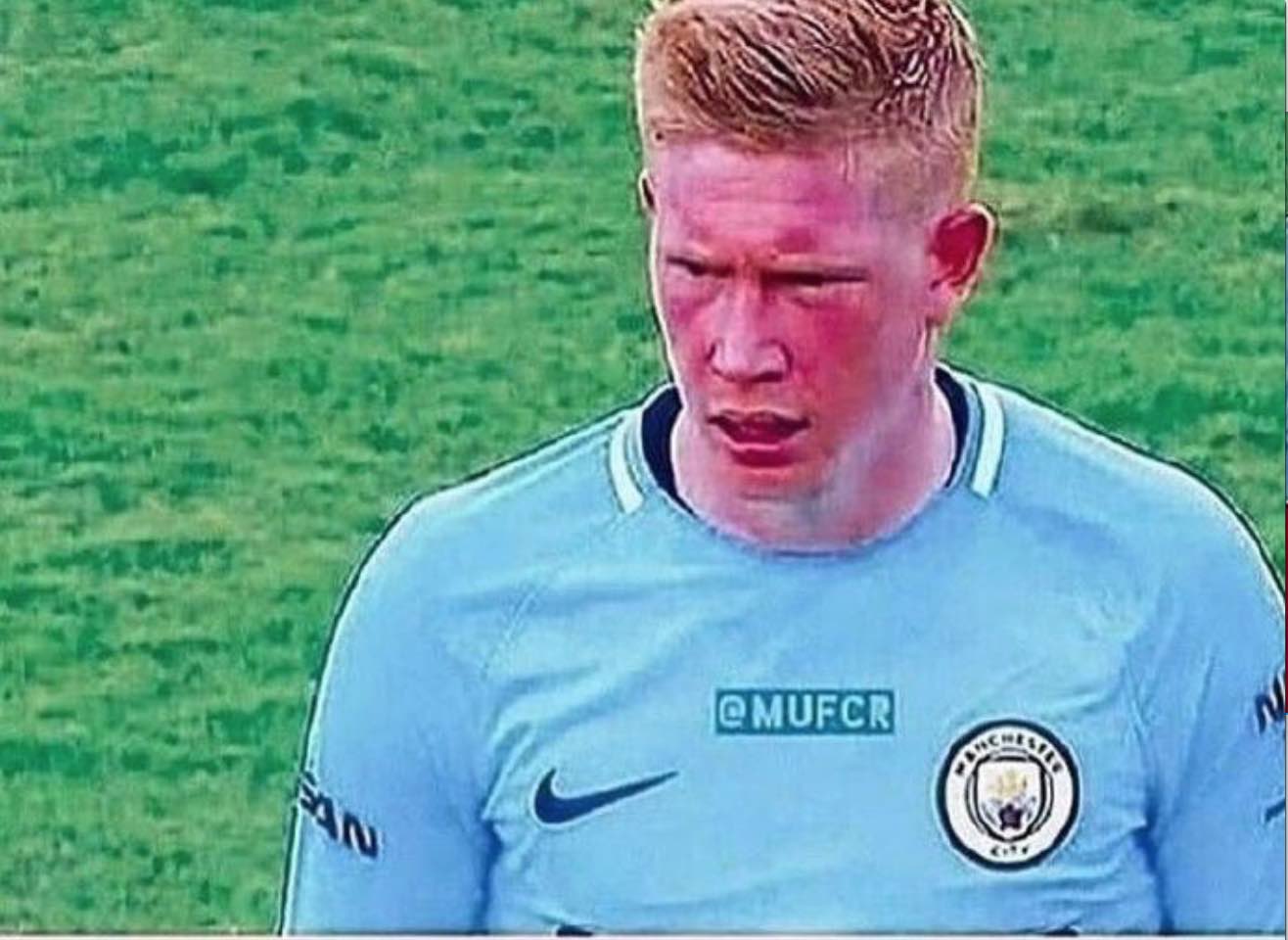 让球比人更 让球比人更